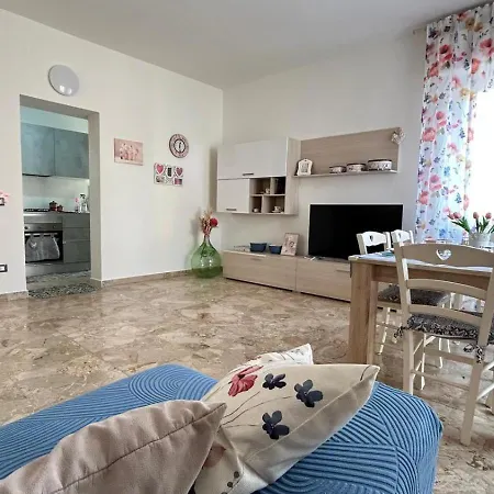 Nel Blu Dipinto Di Rosa