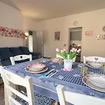 Nel Blu Dipinto Di Rosa Appartement