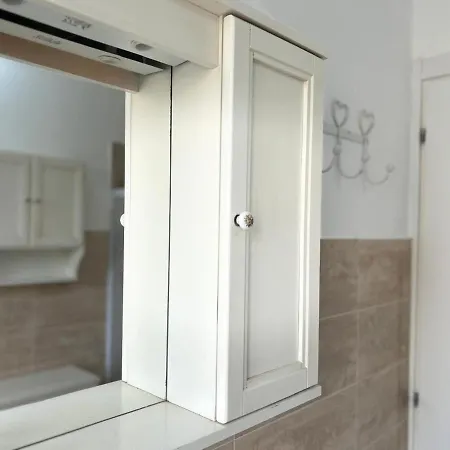 Nel Blu Dipinto Di Rosa Apartamento