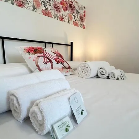 Apartamento Nel Blu Dipinto Di Rosa